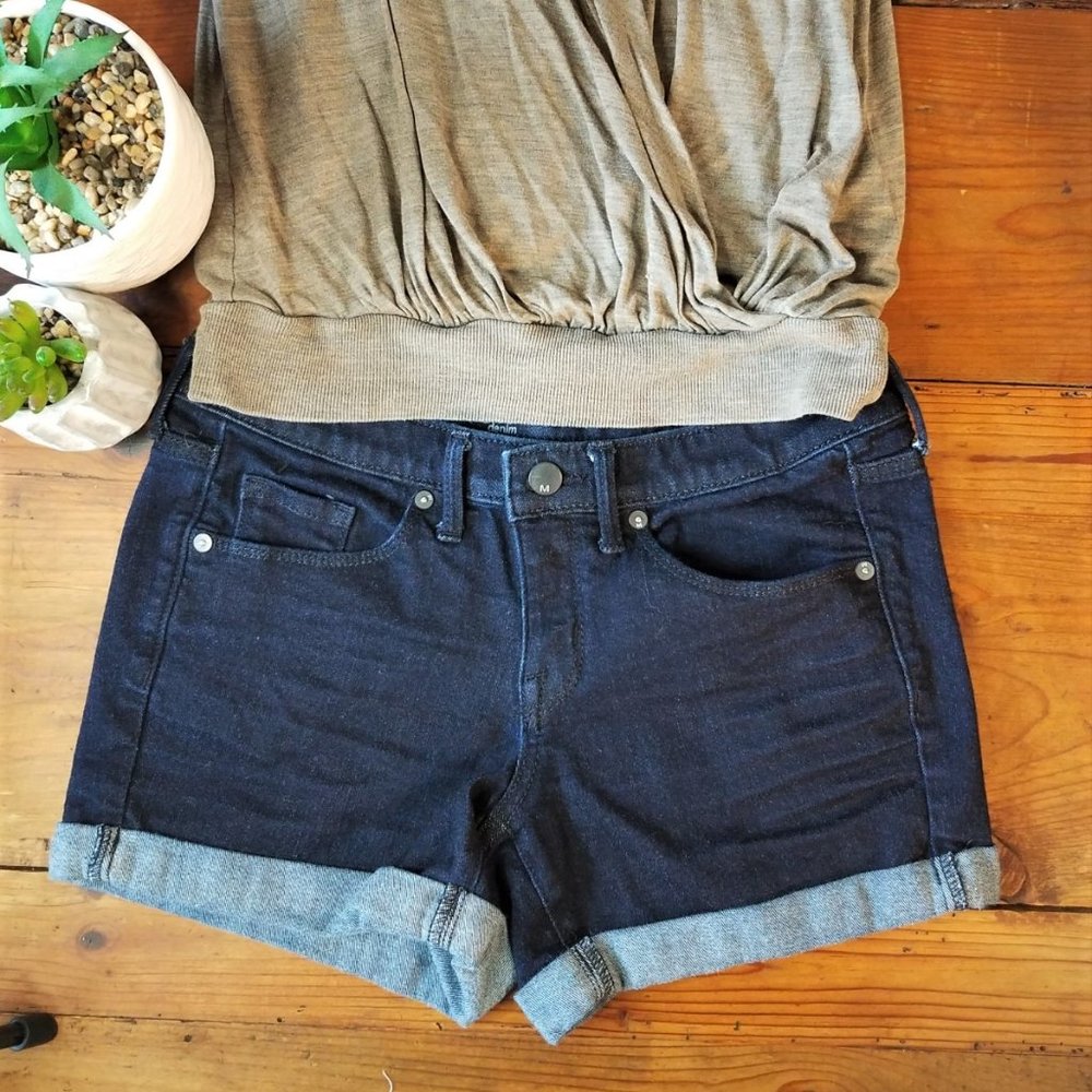 SALE Stretchy Jean Shorts Size 2